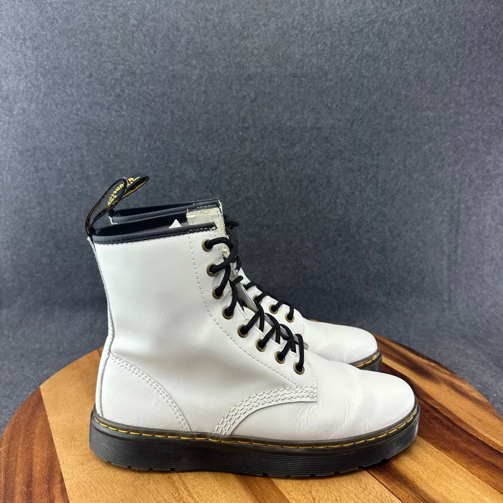 Dr. Martens AirWair Zavala Leather Combat Boots White Men's Size 7 Womens 8 - Picture 1 of 10